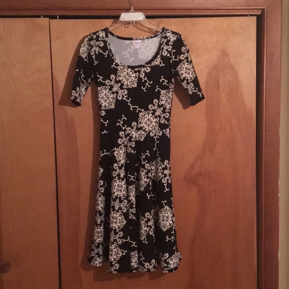 LuLaRoe Holiday Nicole Dress NWOT Size XS